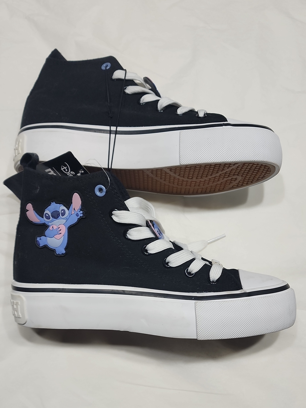 Disney : Stitch Black High Tops Sneaker ( Size 6 ) Limited Edition